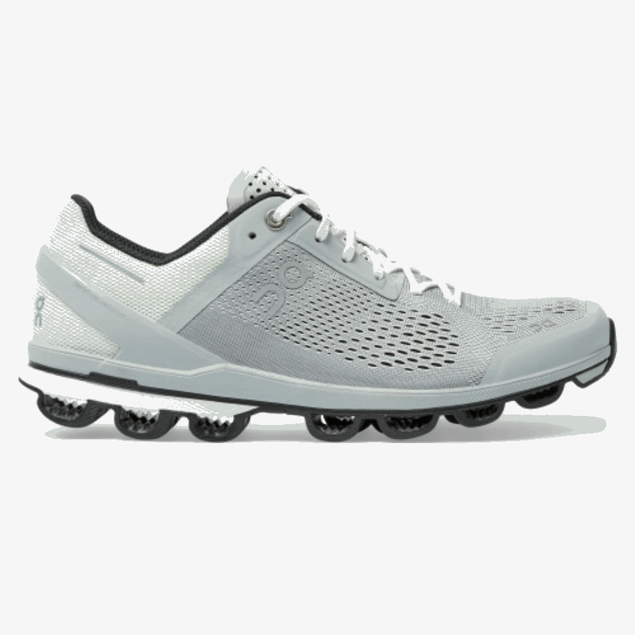 グレイシャーブラックを実行しているクラウドサーファー