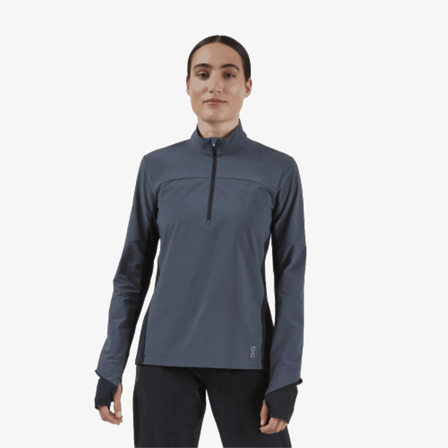 ランニング中の暗黒のトレイルブレーカー