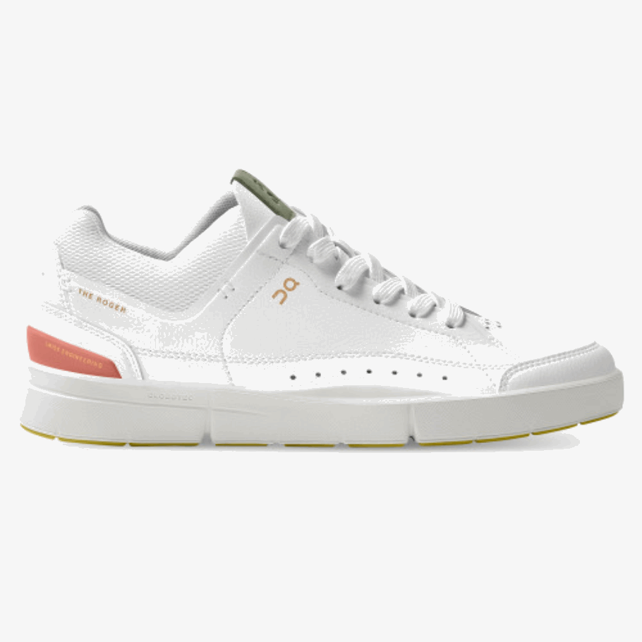 ロジャー センター コートを走る白珊瑚