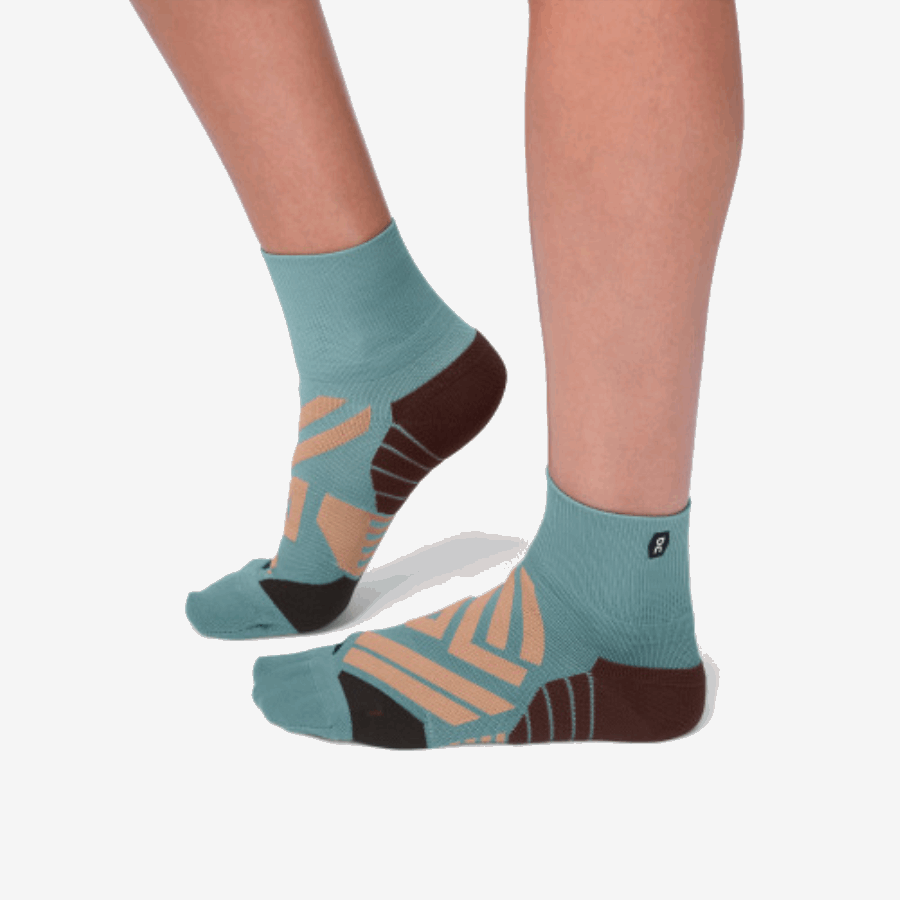 On Running Mid ソックス シーローズブラウン