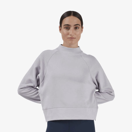 実行中のライラックのクルーネック