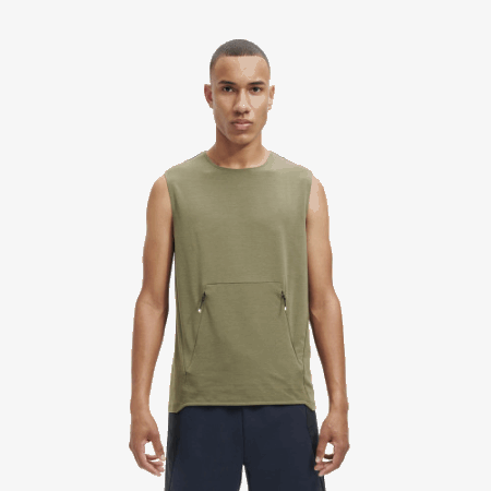 トレーニング タンク オリーブ オン ランニング